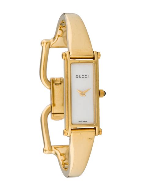 gucci 1500 watch gold.